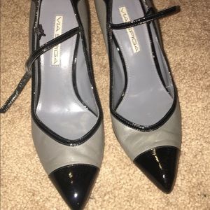 Via Spiga gray and black heels